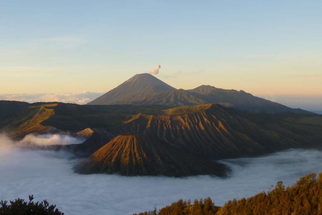  Java Bali  Explorer Peregrine Travel Centre