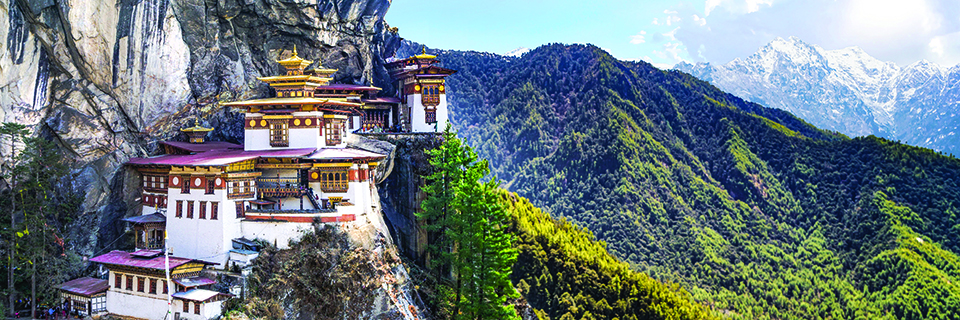 Bhutan trekking